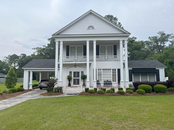 167 S College St, Homerville, GA 31634