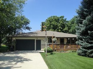 1418 Emmertsen Rd S, Racine, WI 53406