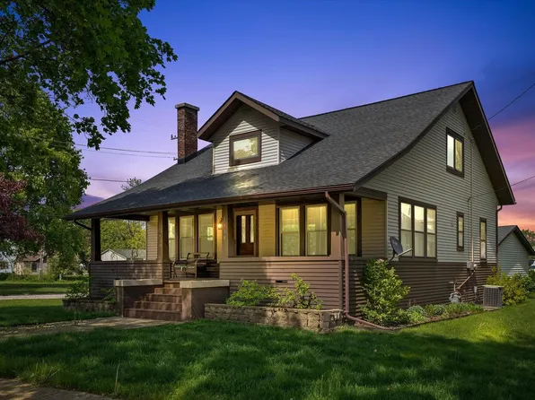 1338 Midland AVENUE, Kewaskum, WI 53040