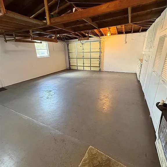 4216 Hillsdale Dr — Photo 10