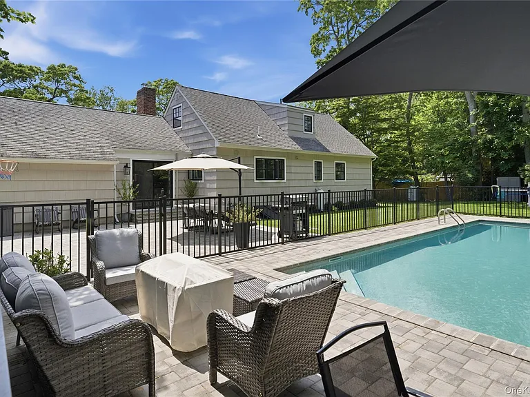 12 Wayne Ct — Photo 22