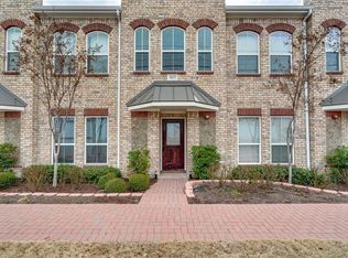 307 S Kealy Ave, Lewisville, TX 75057