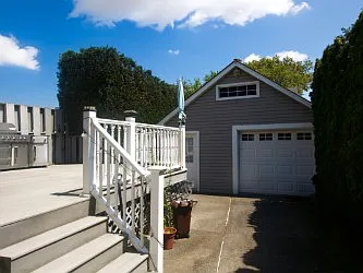 3 bed, 3000 sqft, $4,300 — Photo 2