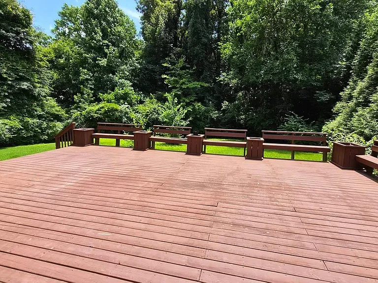 3022 Templewood Dr NE — Photo 4