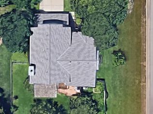 4857 N Farmstead Ct, Wichita, KS 67220
