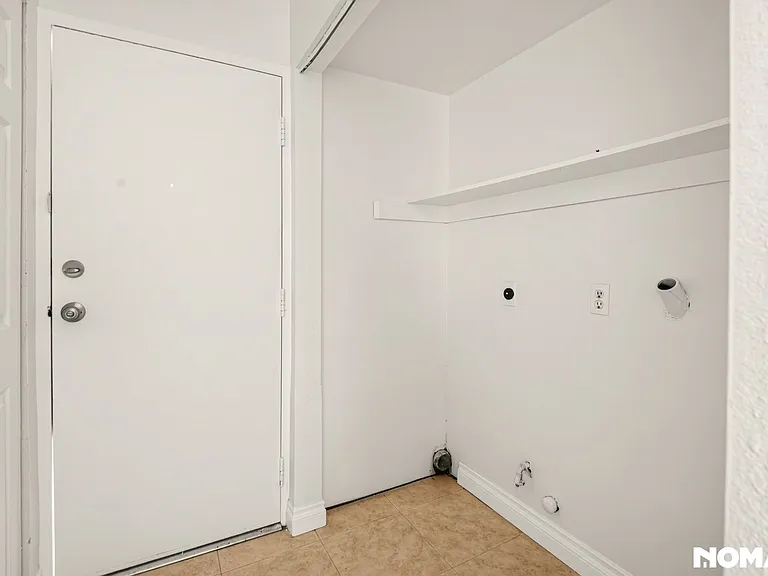 5335 Argos St — Photo 26