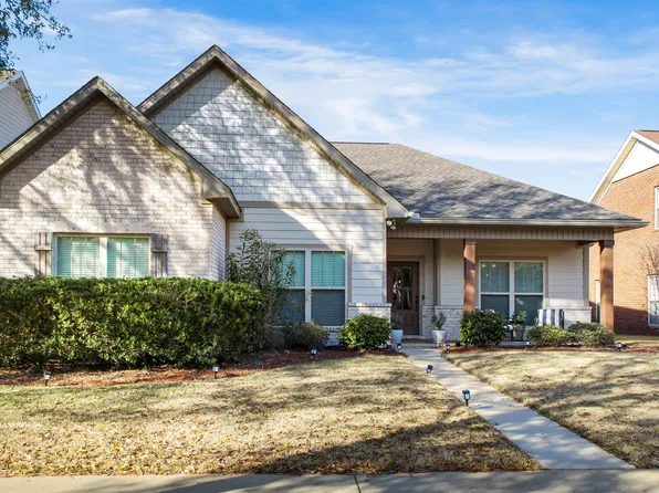 204 Kelso Ln, Dothan, AL 36305
