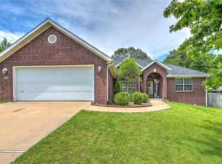 5004 Hawthorne Way, Springdale, AR 72762