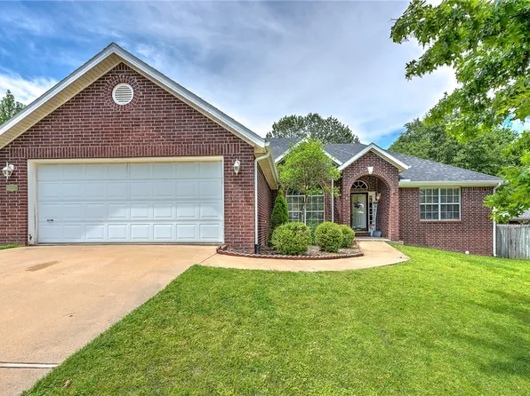 5004 Hawthorne Way, Springdale, AR 72762