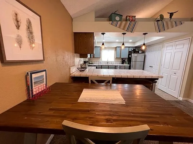201 Riverfront Dr #9 — Photo 4