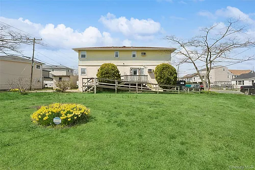 31 Julian Pl Photo 1