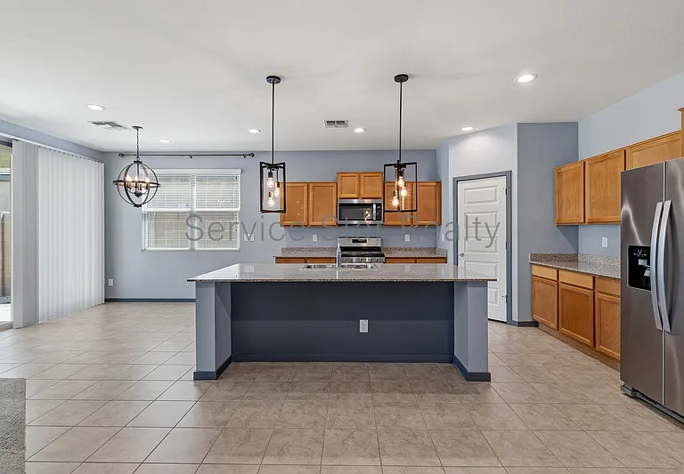 40174 W Brandt Dr — Photo 17