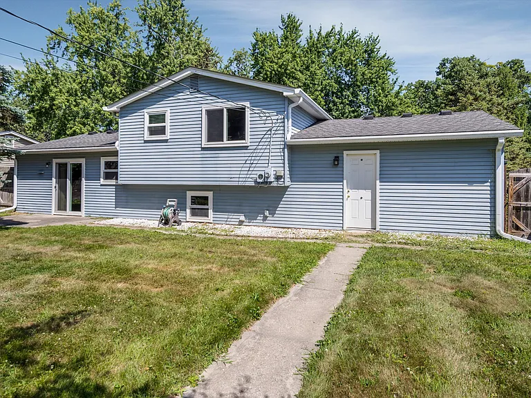 8621 Oakside Ave — Photo 28
