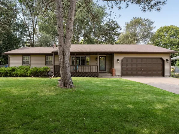 712 Cartway Rd, Champlin, MN 55316