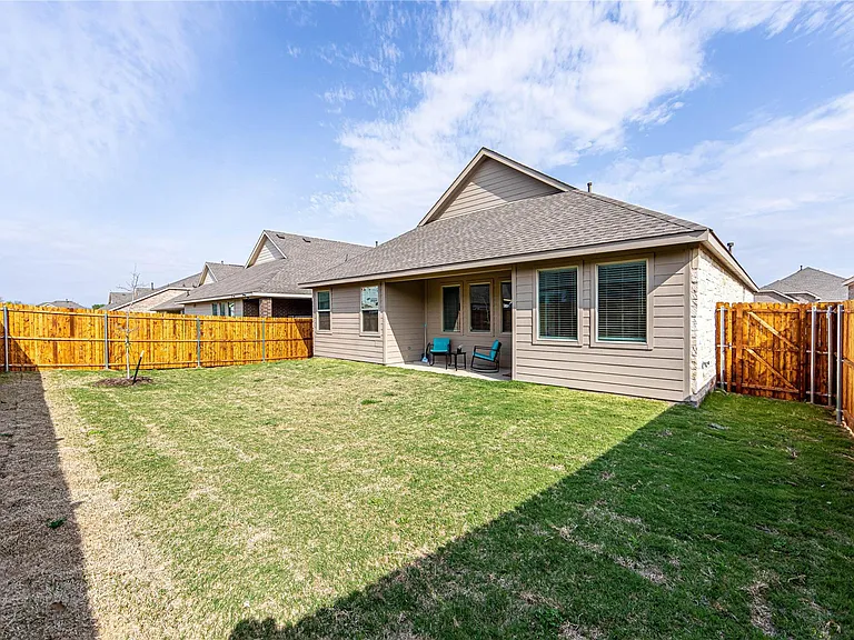 1209 Mesquite Ln — Photo 16