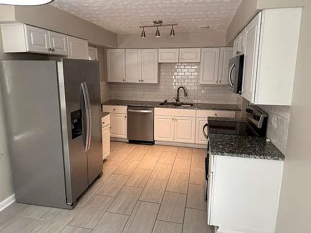 1307 Lorenzo Dr SW #A — Photo 5
