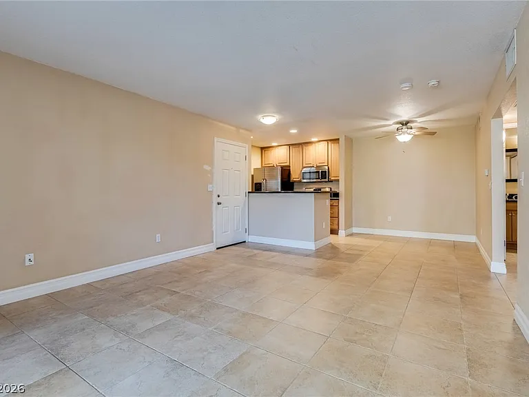 1900 Villa Palms Ct #103 — Photo 5