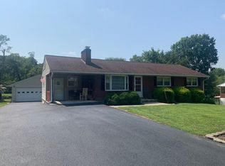 317 Langland Dr, Vinton, VA 24179
