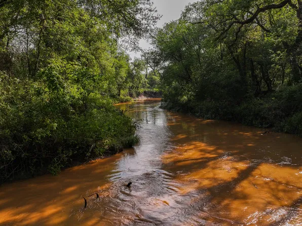 963 Thurman Ln, Jacksboro, TX 76458