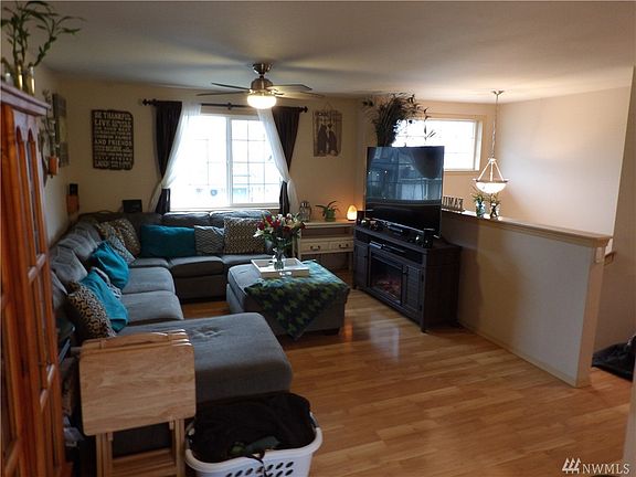 4th image of 1225 Arrezo Dr