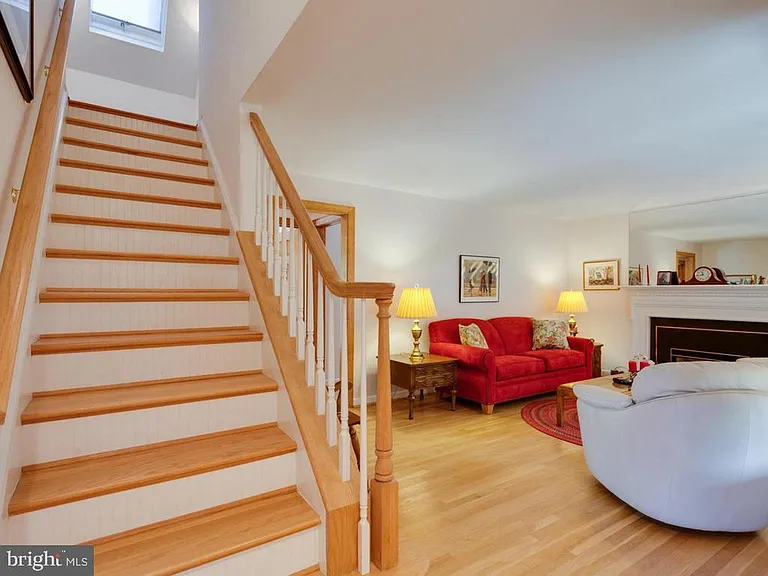 6700 Kirkley Ave — Photo 5