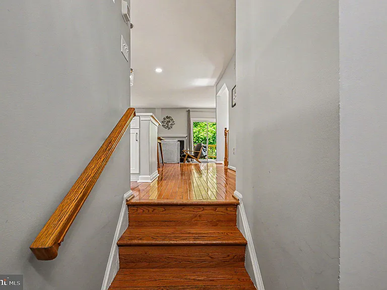 3738 Broomsedge Ct — Photo 11