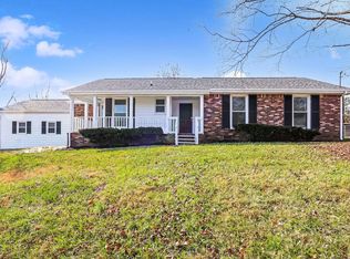 104 Post Oak Rd, Hendersonville, TN 37075