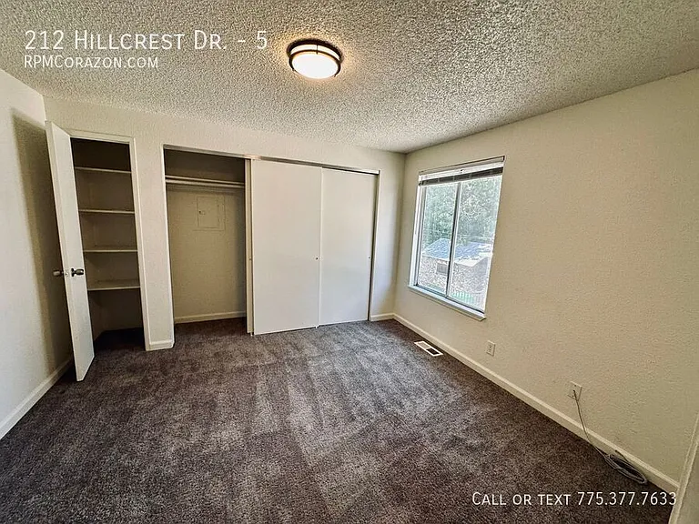 212 Hillcrest Dr #5 — Photo 14