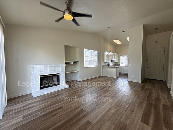 2nd image of 403 Munden Ct