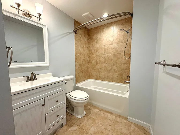 1254 Corkwood Cir — Photo 21