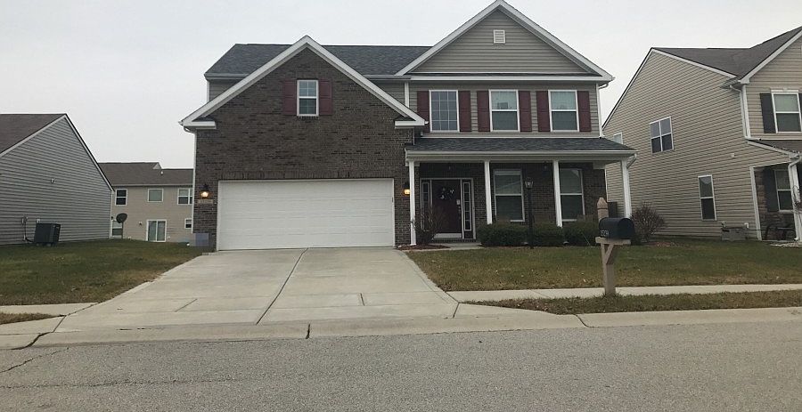 1st image of 15239 High Timber Ln