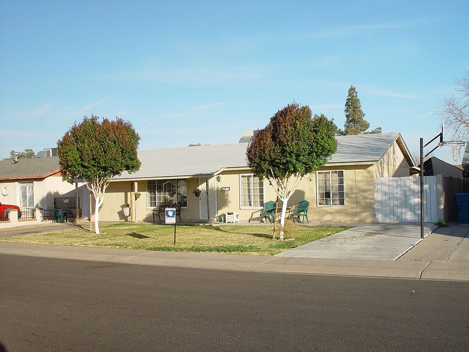 2nd image of 4814 W Almeria Rd