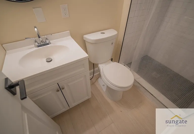 3205 Esther Pl — Photo 20