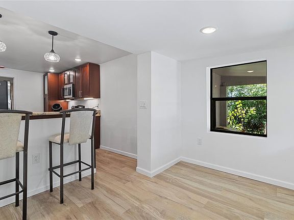 2nd image of 23094 Central Ave