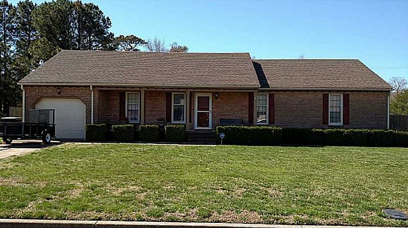 1st image of 5811 Woodside Ln