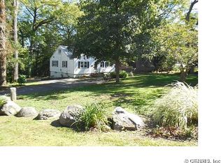 131 White Springs Rd, Geneva, NY 14456