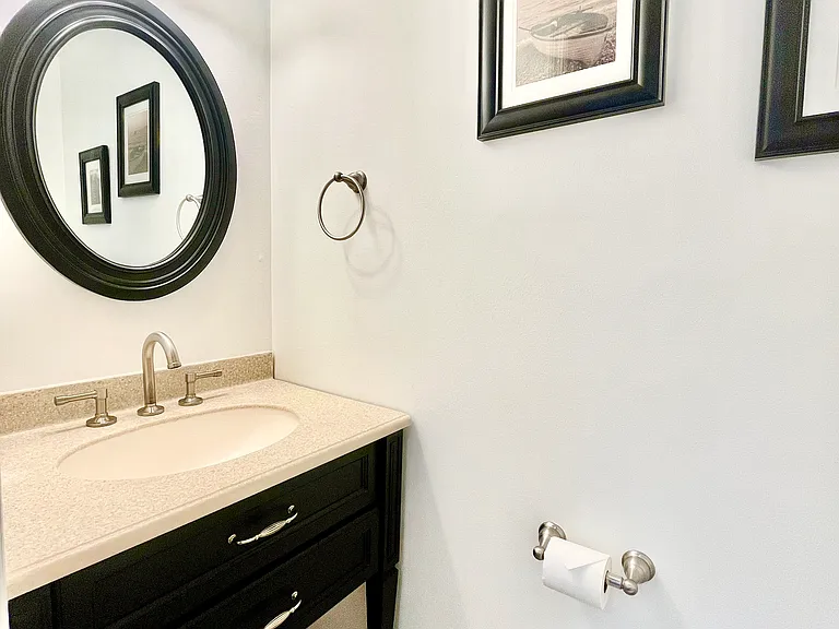 13 Dallington Ct — Photo 8