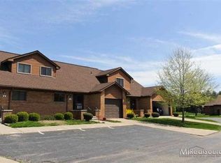 3717 Old Creek Rd, Troy, MI 48084