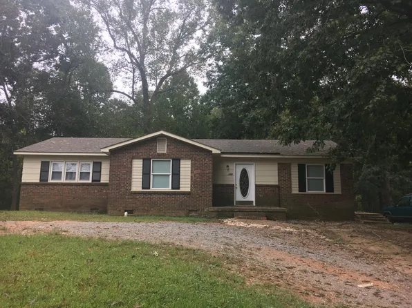 1302 Northwoods Dr, Kings Mountain, NC 28086