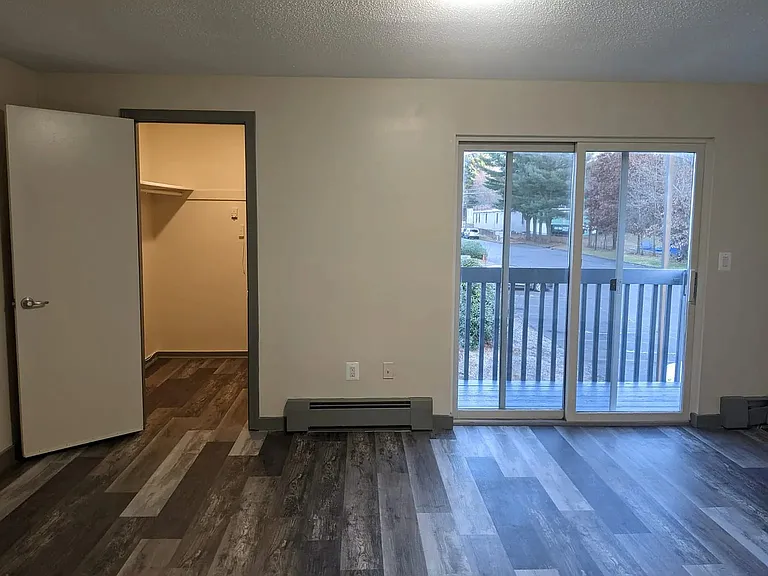 94A17 West St #17 — Photo 38