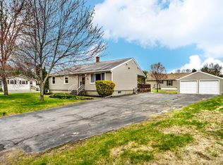 75 Windy St, Augusta, ME 04330