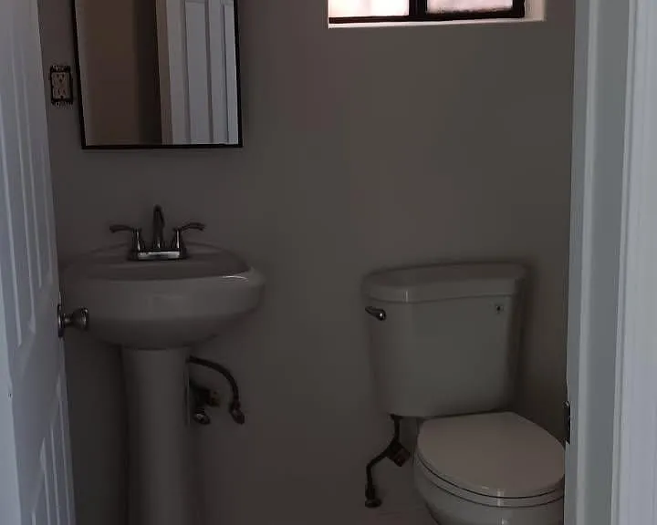 10406 Wilmington Ave — Photo 18