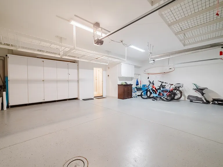 7373 Elegans Pl — Photo 24