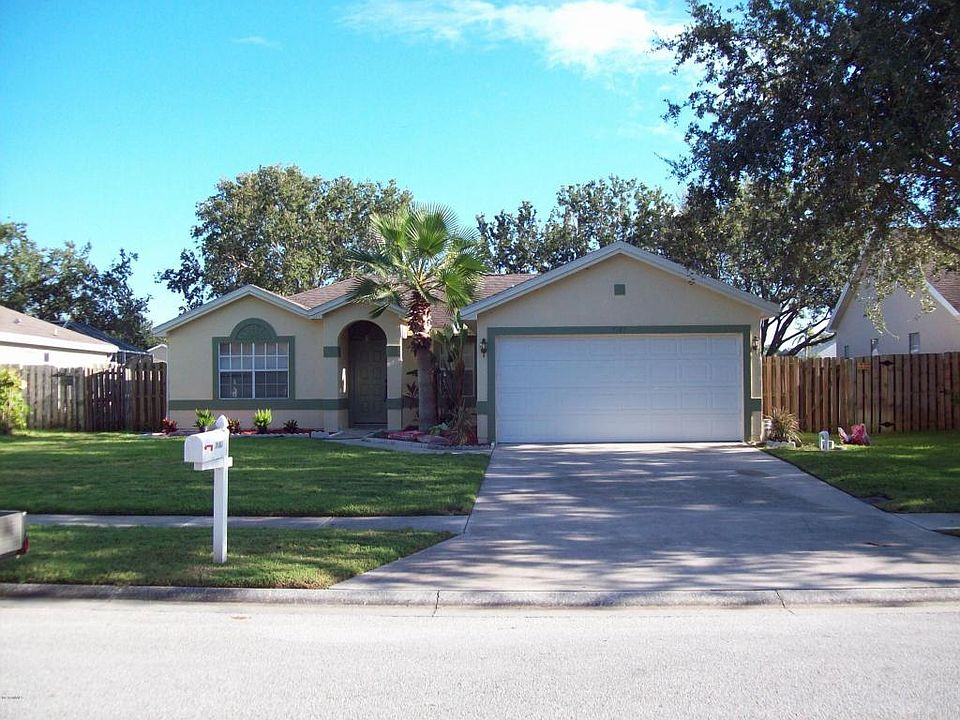 1st image of 7197 Hammock Lakes Dr