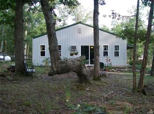 1171 Coffeyton Rd, Bourbon, MO 65441