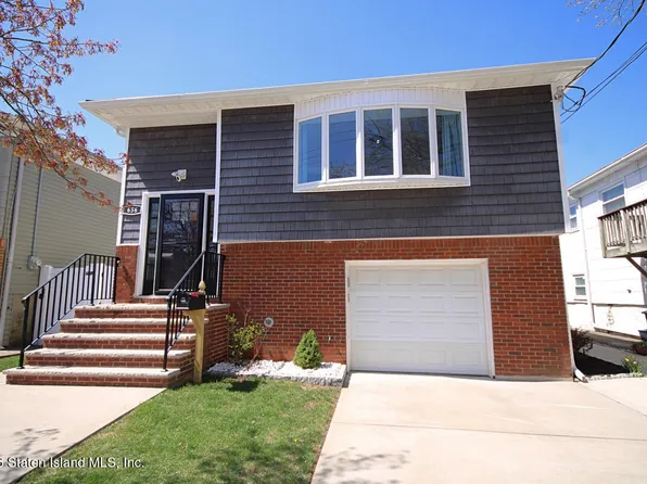 656 Craig Ave, Staten Island, NY 10307