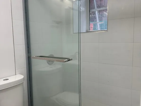 406 60th Street image 4 of 15