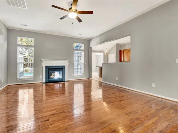 10 Green Bank Ln, Simpsonville, SC 29681