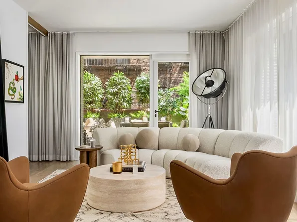 345 W 14th St APT 2D, New York, NY 10014