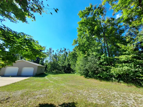 5447 W M 32, Gaylord, MI 49735